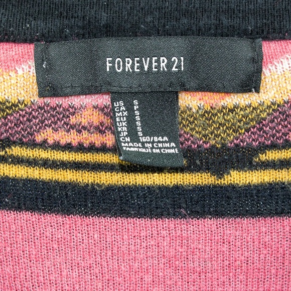 Colorful Geometric Cardigan - Picture 4 of 4